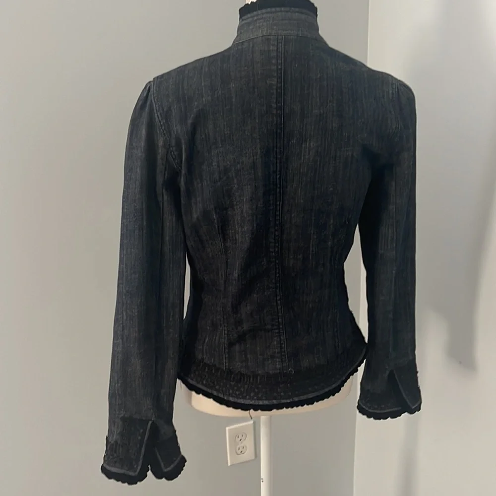 Chico’s Platinum size 0 Jean jacket - Picture 2 of 4